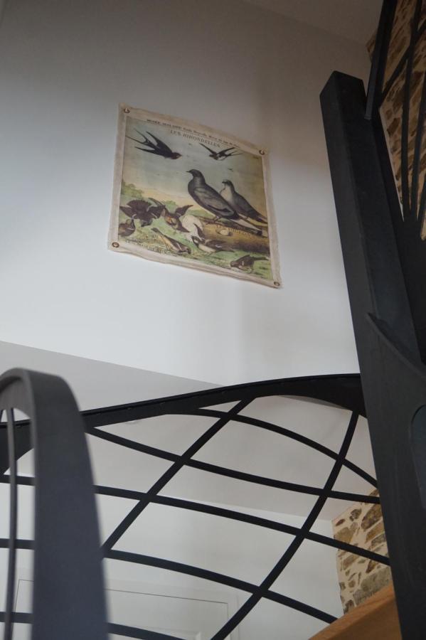Au Fil De L'Eau Bed & Breakfast Le Vast Exterior photo